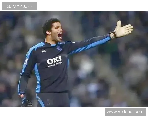 老足球明星退役后的生活与事业转型现状深度解析